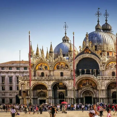 Frühstückspension Happy Mestre