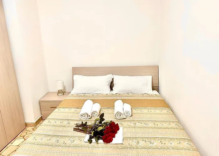 Bed and Breakfast Happy *