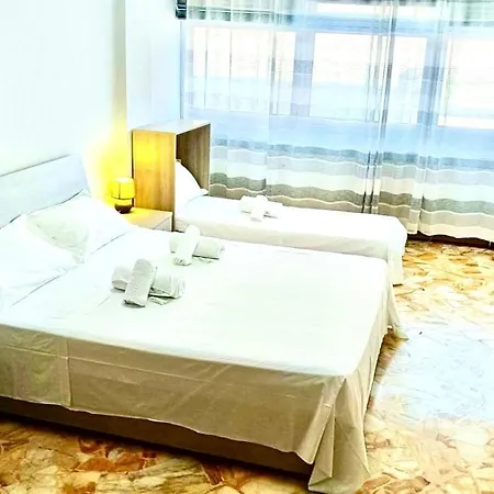 Alojamento de Acomodação e Pequeno-almoço Happy